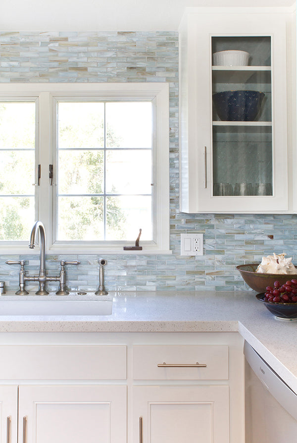 Kitchen with Lucca Pearl